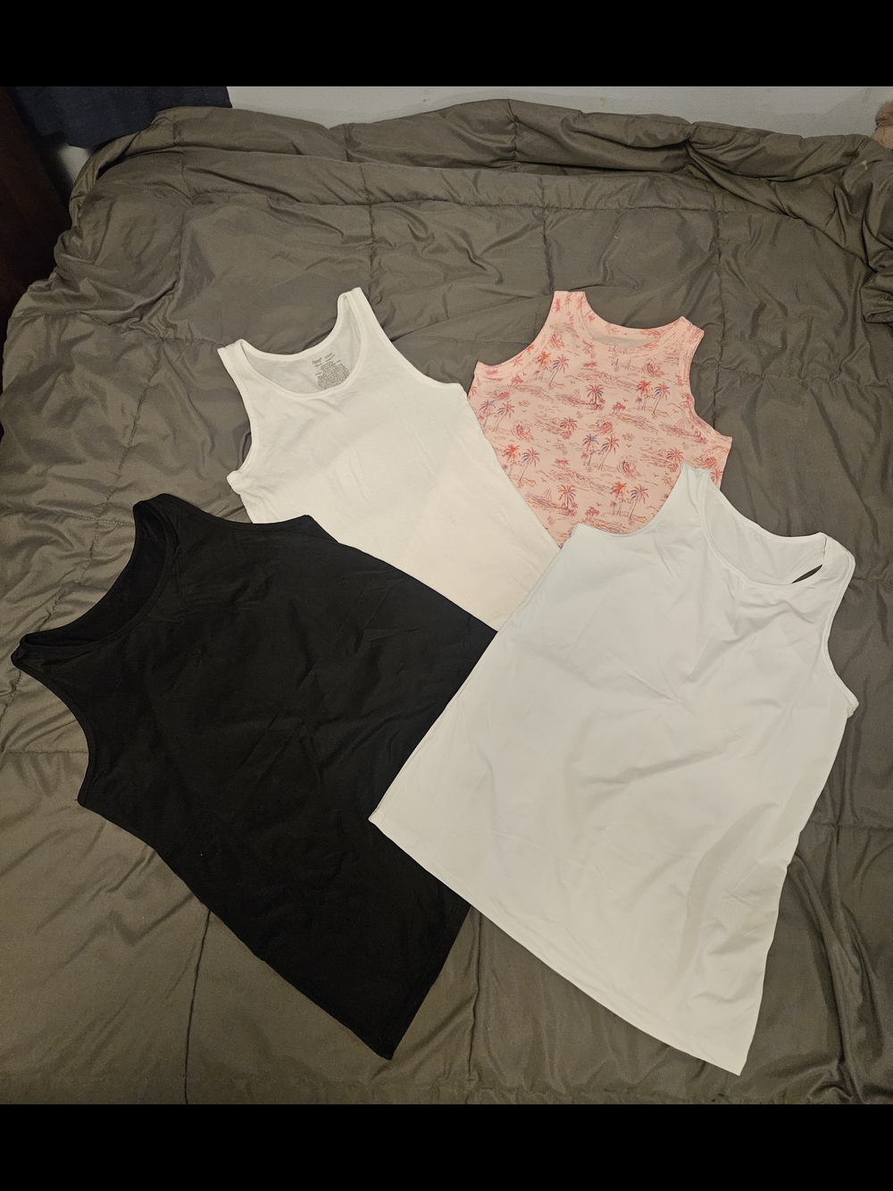 Girls Tank Top Bundle (4)